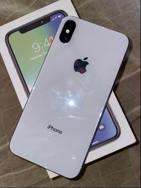 iPhone X 64GB Reconditionné