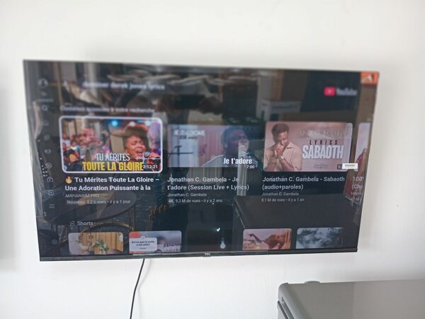 Télévision Smart 4K avec Google TV