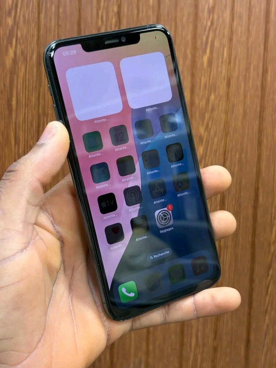 Smartphone avec triple caméra