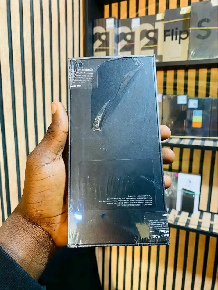 Samsung Galaxy Z Flip3 5G