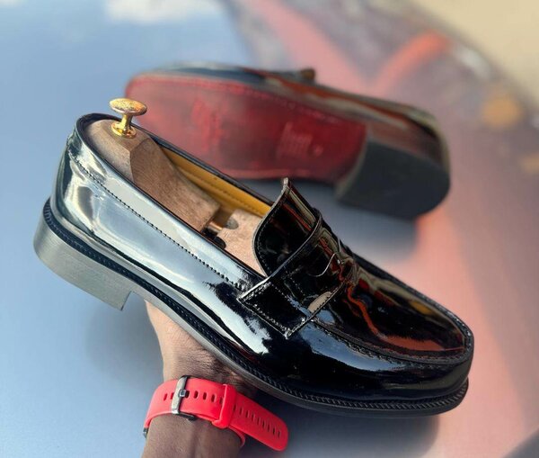 Mocassins en cuir verni homme