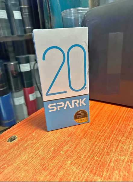 Téléphone Tecno Spark 20 Pro