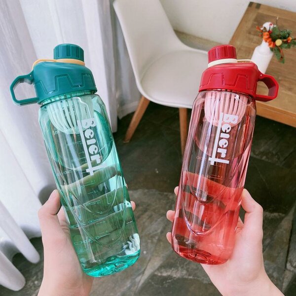 Bouteille d'eau sportive colorée