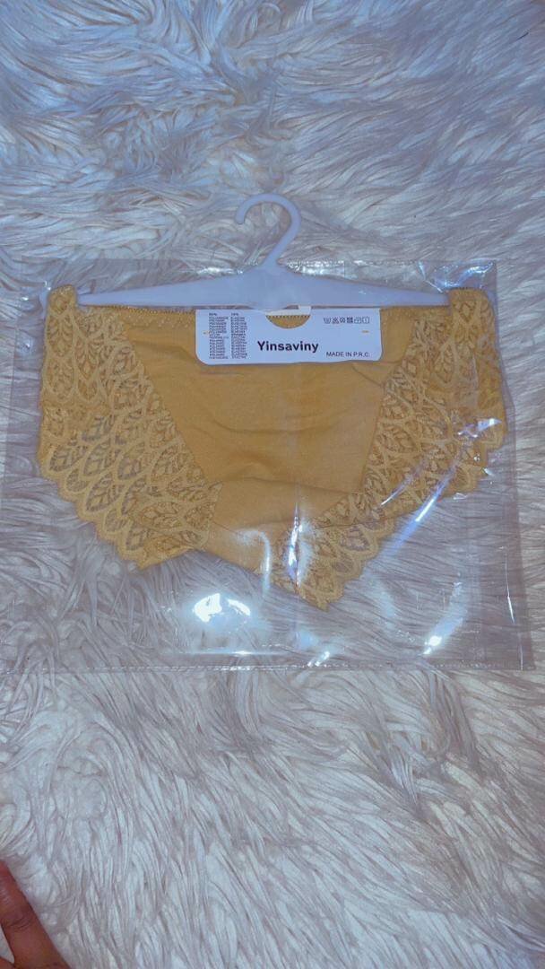 Ensemble de lingerie en dentelle