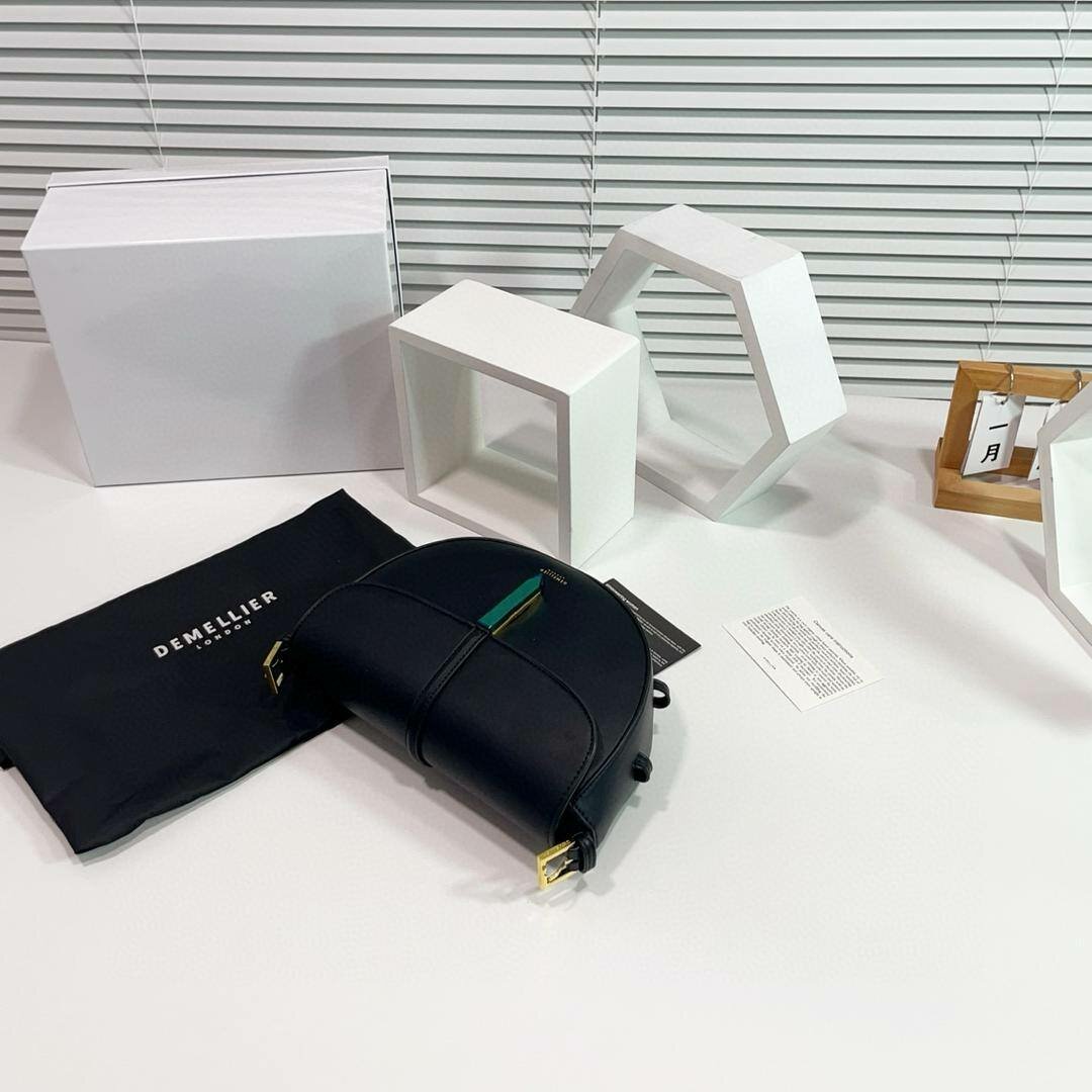 Sac à Main en Cuir Chic