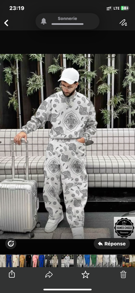 Ensemble jogging floral