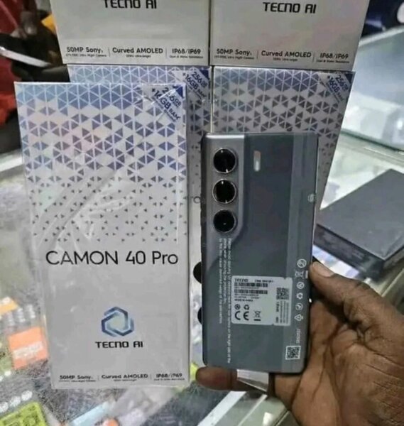 Tecno Camon 40 Pro