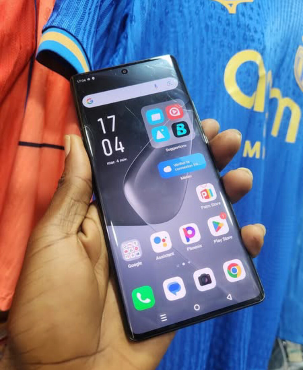 Smartphone Infinix moderne