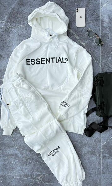 Ensemble de survêtement blanc