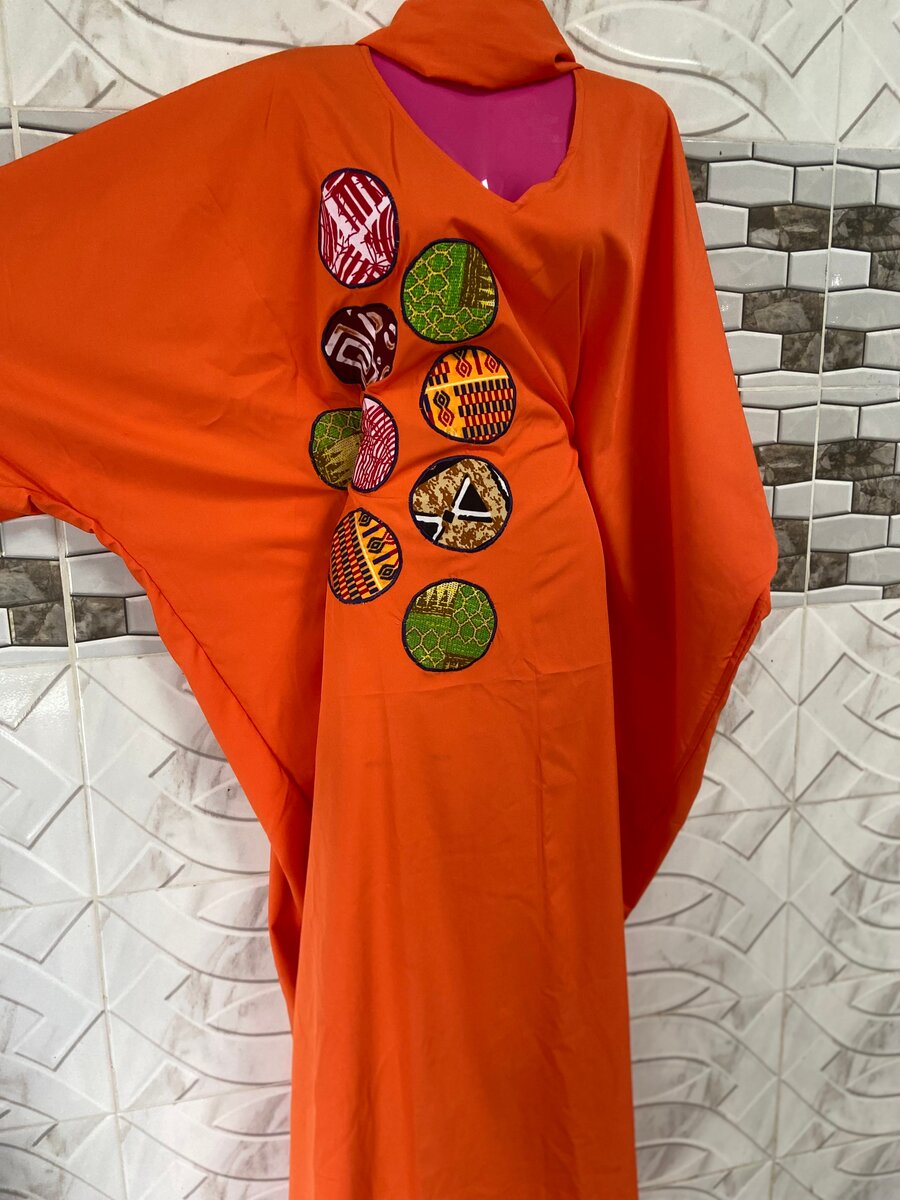 Robe kaftan orange éthnique