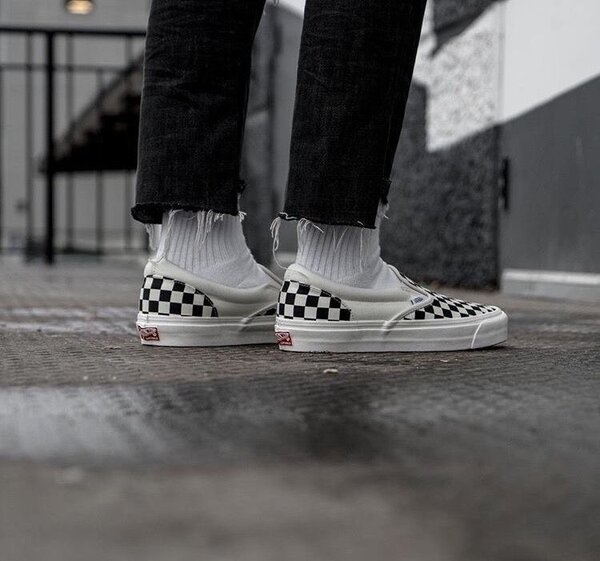 Baskets à damier classiques