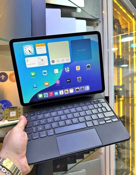iPad Pro avec Clavier Magic