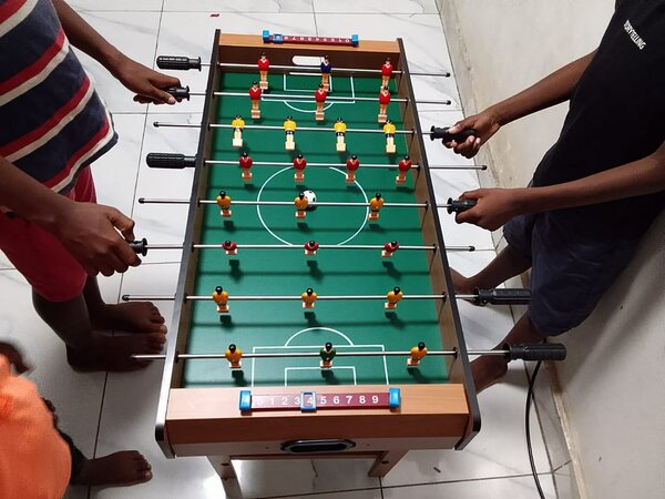 Table de baby-foot compacte