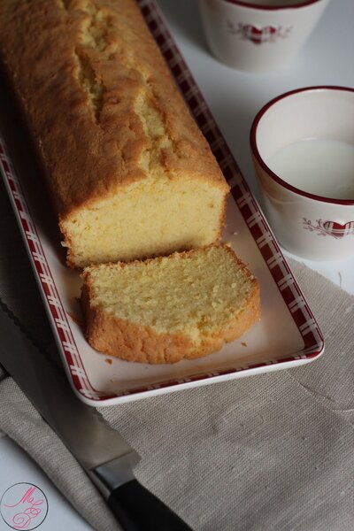 Cake moelleux à la vanille