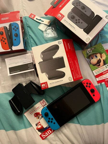 Nintendo Switch avec Accessoires