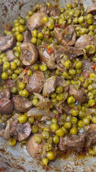 Pâtes , petits pois