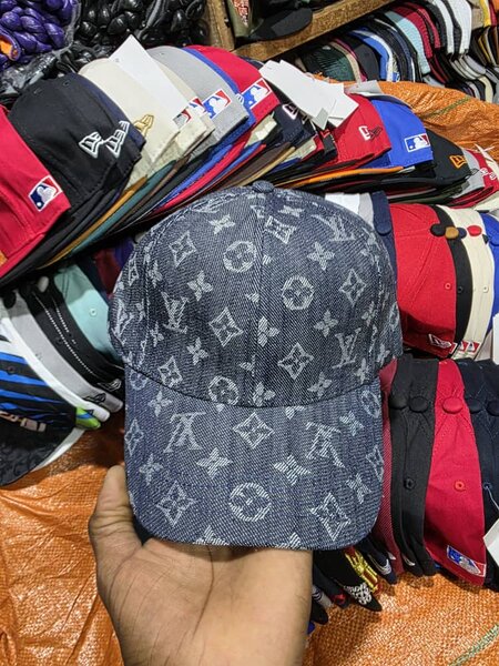 Casquette élégante en denim