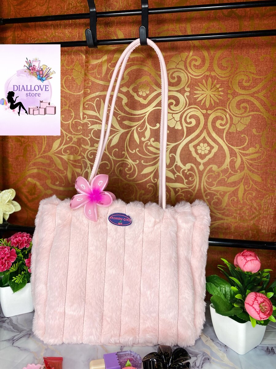 Sac fourre-tout en fourrure rose