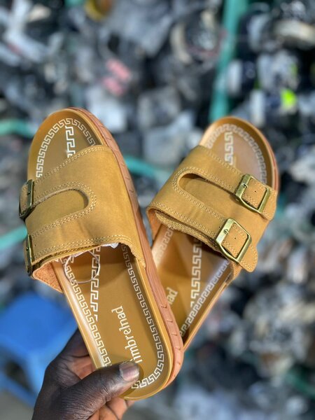 Sandales en cuir homme