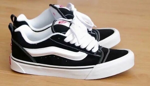 Baskets noires classiques