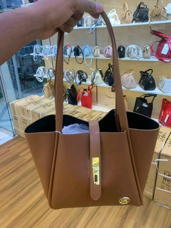 Sac à main en cuir élégant