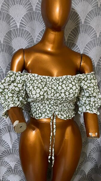 Top Épaules Dénudées Floral
