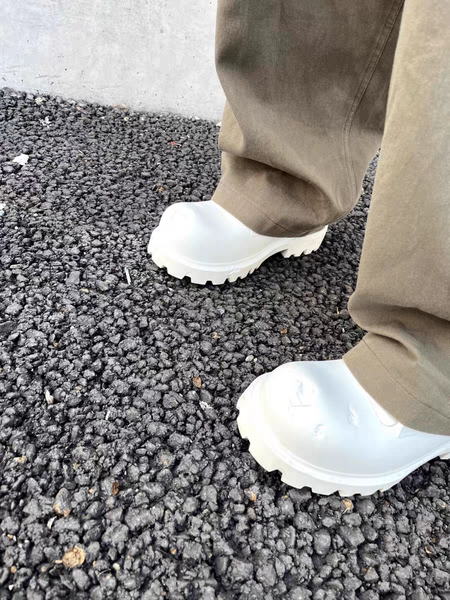 Chaussures Blanches Modernes