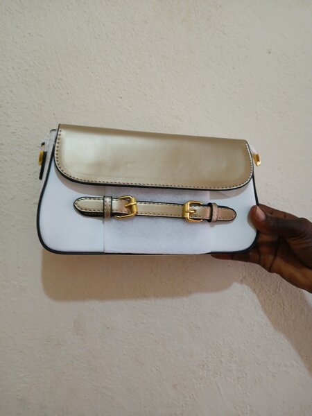 Sac à bandoulière élégant