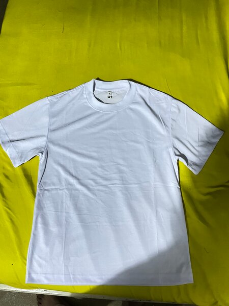 T-shirt blanche en coton