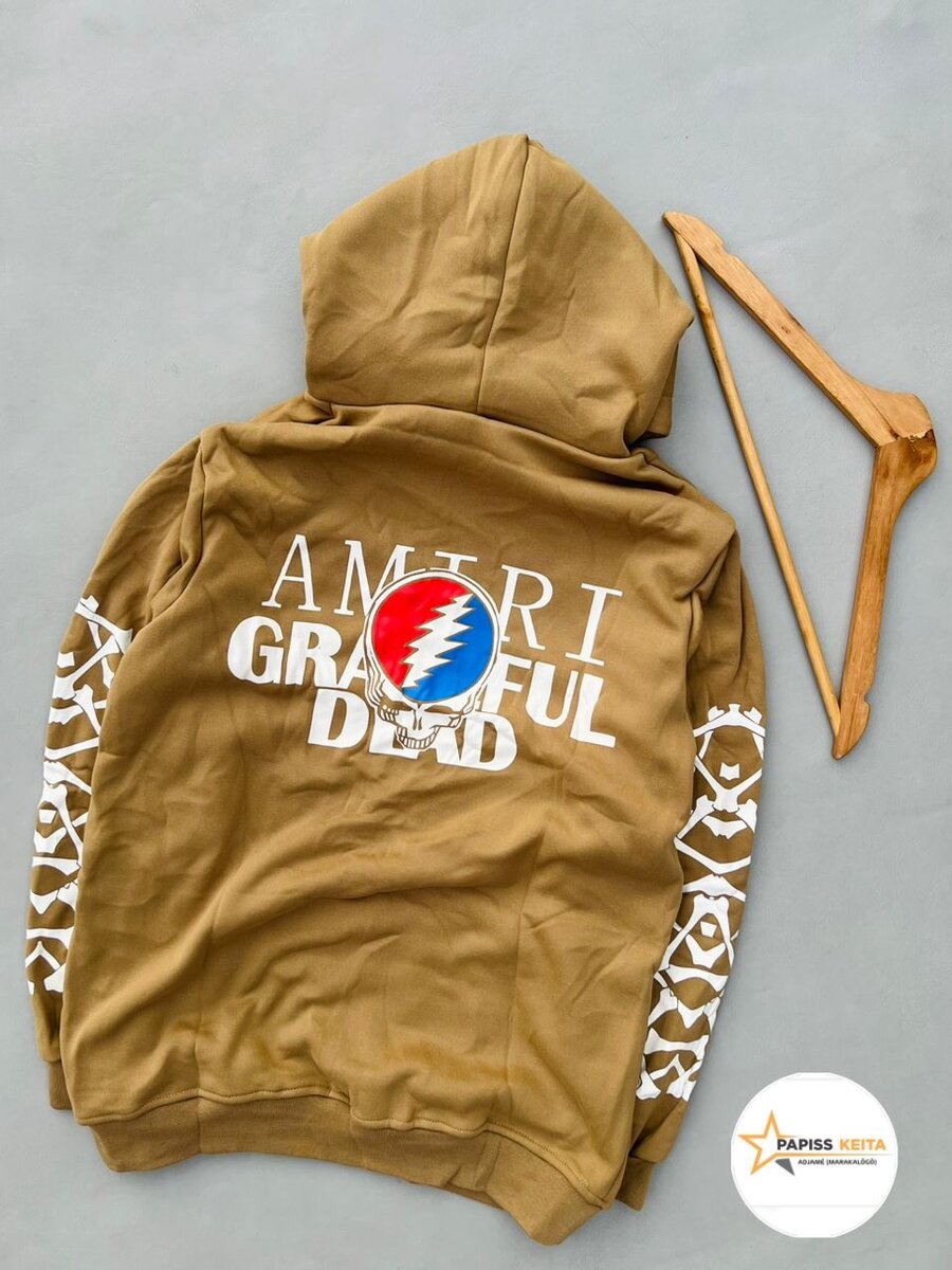 Sweat à capuche imprimé tendance