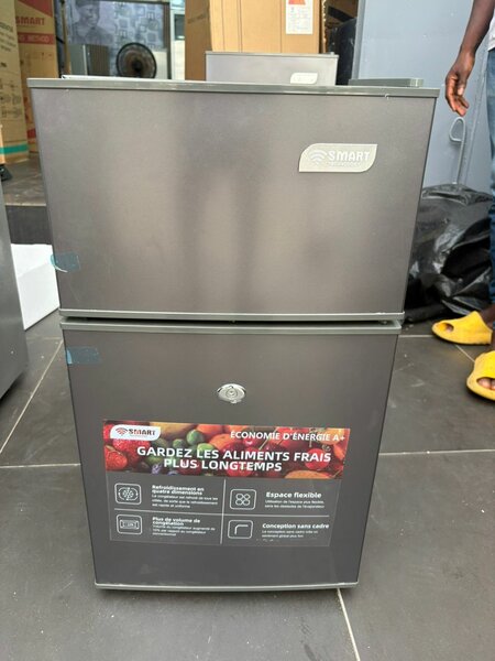 Réfrigérateur compact Smart