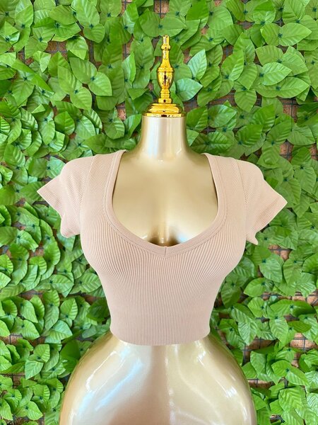 Top court en tricot stretch