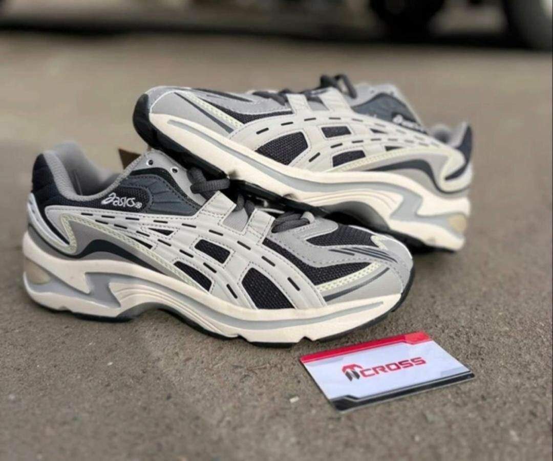 Baskets ASICS confortables