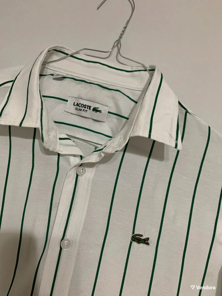 Chemise à rayures élégante