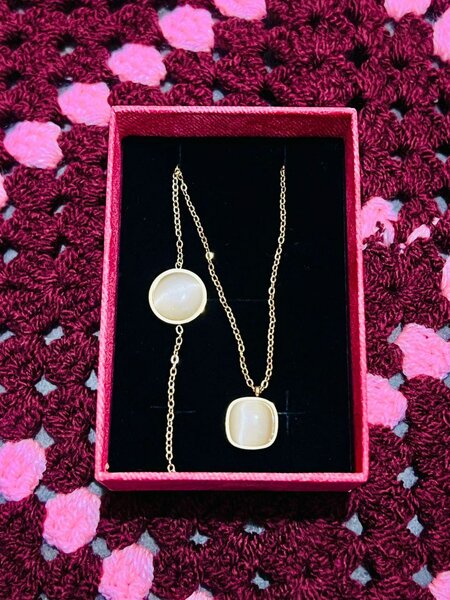 Collier pendentif élégant