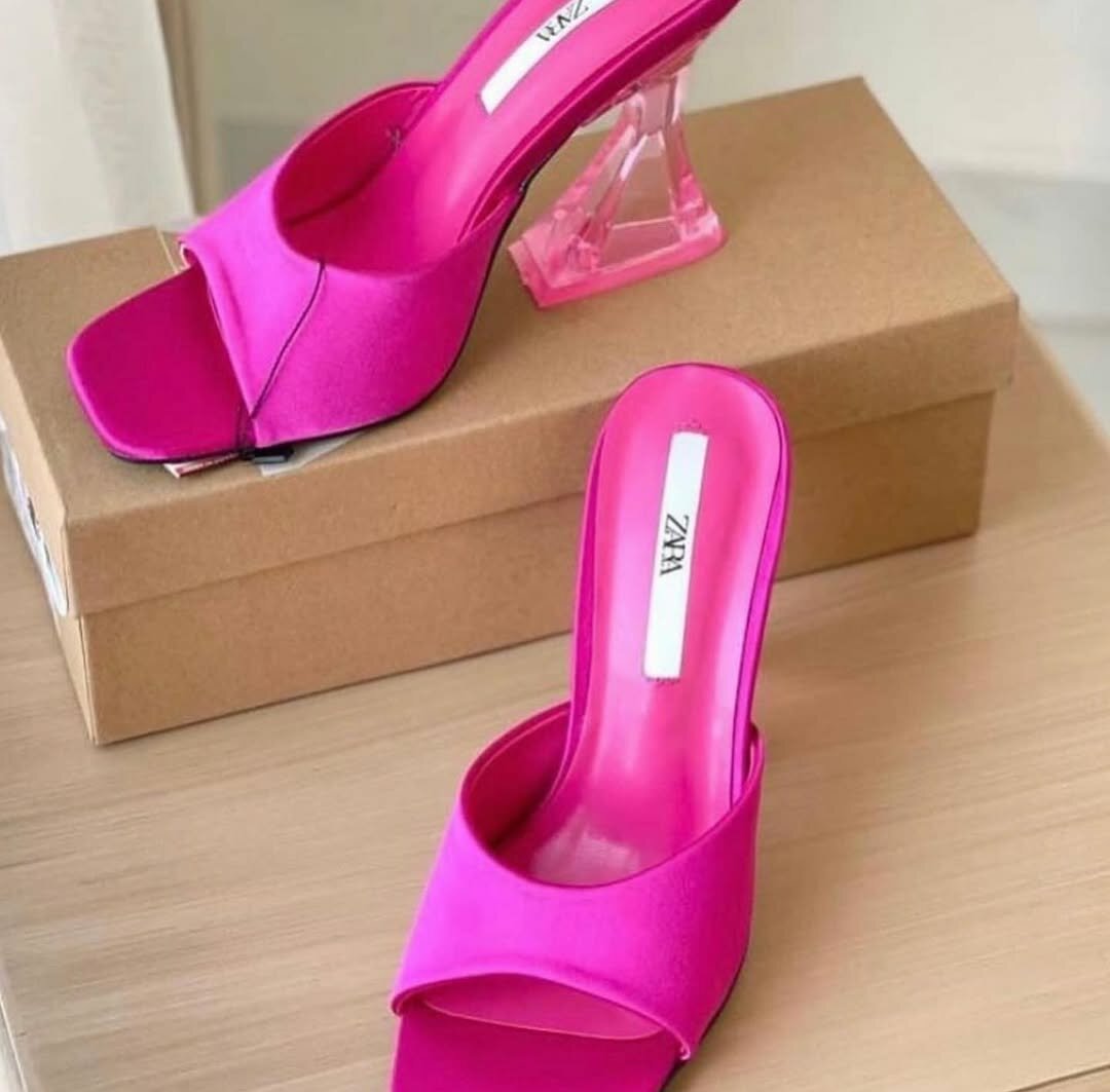 Mules élégantes en satin