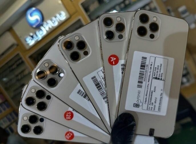 iPhone 11 Pro Max - Or