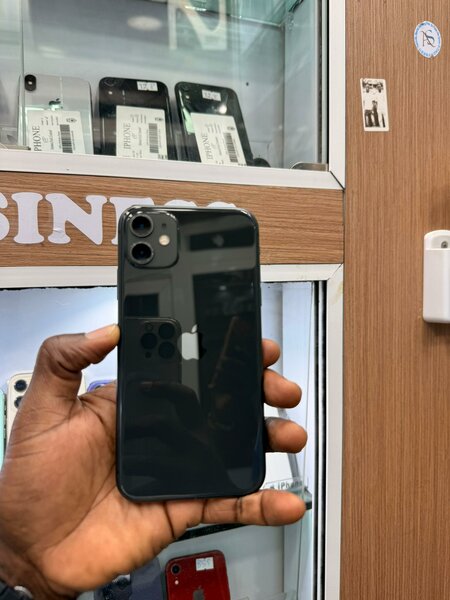 iPhone 11 Noir 64GB