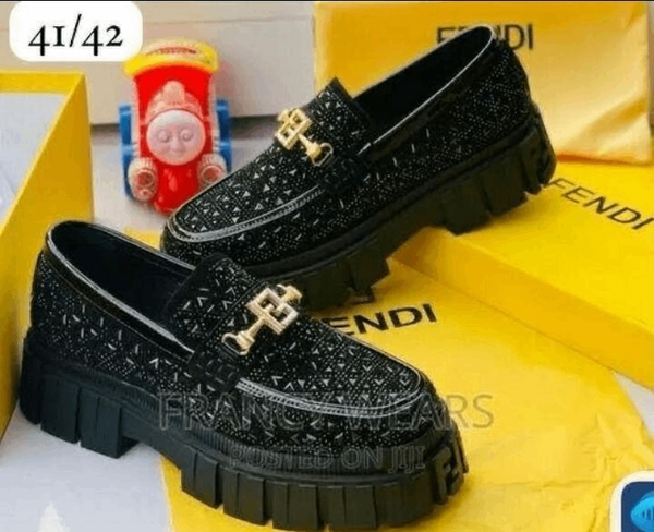 Chaussures Fendi pour homme