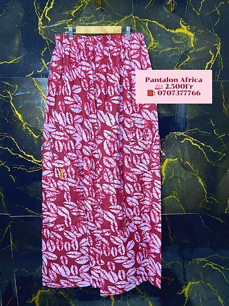 Pantalon large à motifs