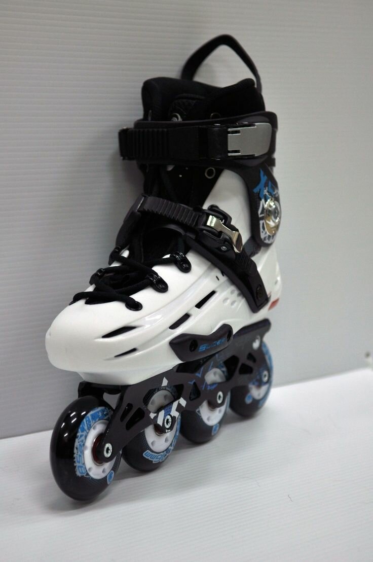 Rollers en ligne ajustables