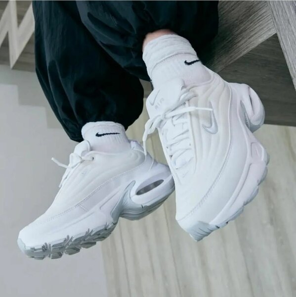 Nike Air Max Portal blanche.