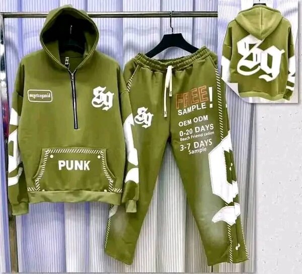 Ensemble de jogging punk stylé