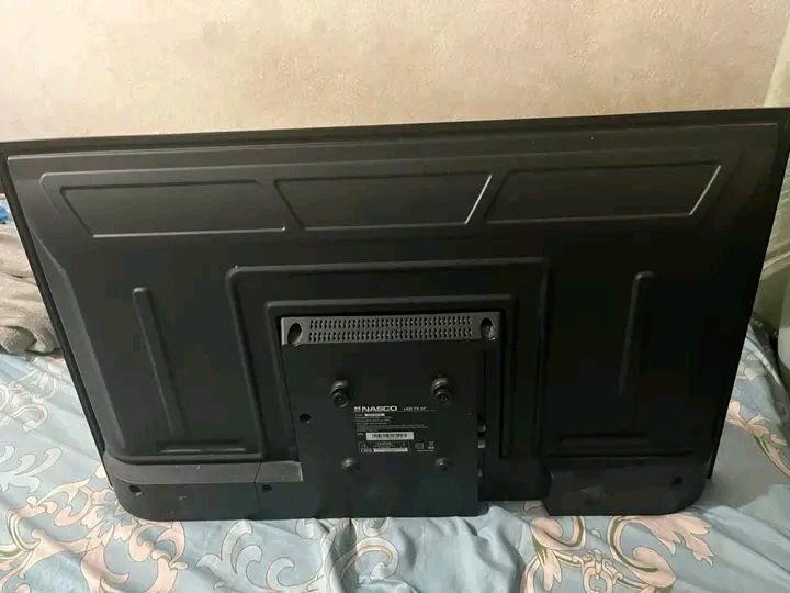 Téléviseur LED Inasco 32"