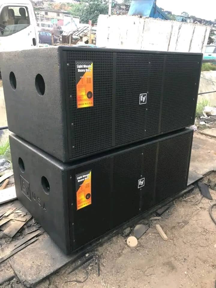 Powerful Dual Subwoofer System