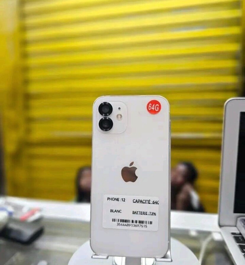 iPhone 12 Blanc 64 Go