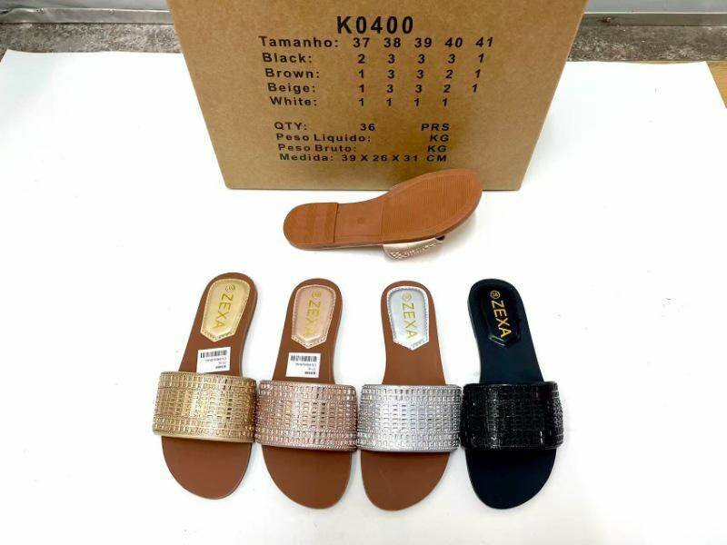 Chaussons élégants strassés