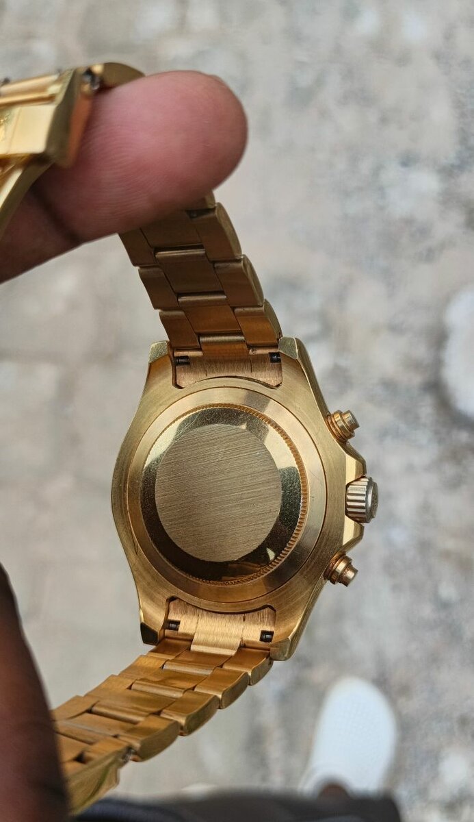 Montre de luxe en or homme