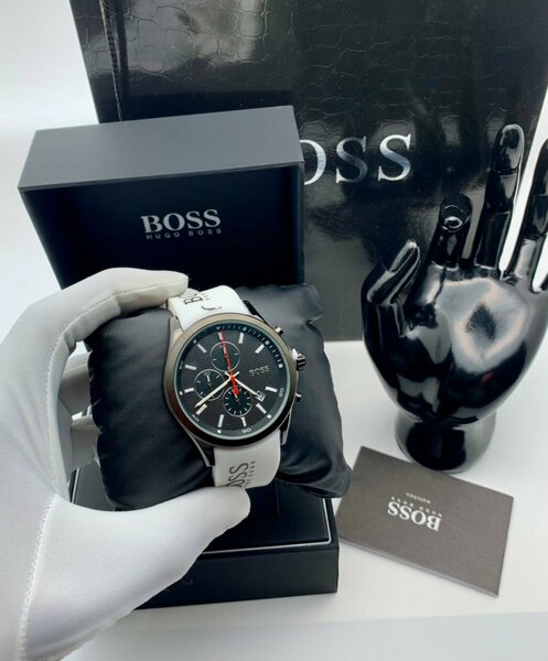 Montre Hugo Boss homme élégante