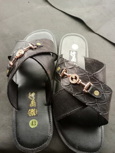 Elegant Men's Leather Sandals